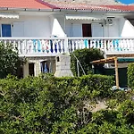 Apartman Modern With Sea View In Pag, 40 Sqm *