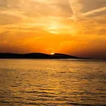 Modern With Sea View In Pag, 40 Sqm Pag Town