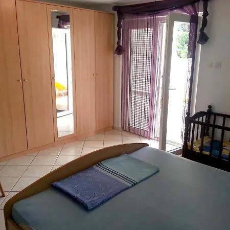 Modern With Sea View In Pag, 40 Sqm Apartman *