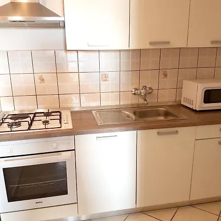 Modern With Sea View In Pag, 40 Sqm Pag Town