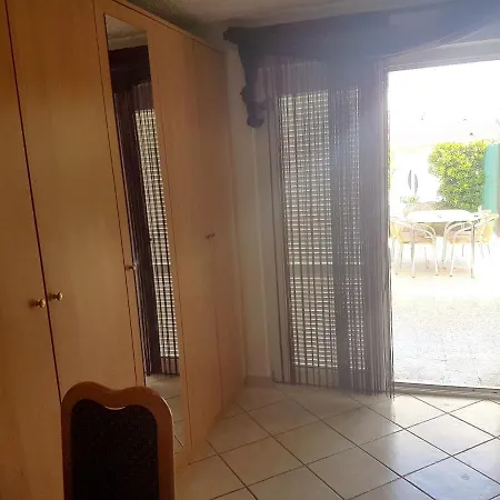 Modern With Sea View In Pag, 40 Sqm Lejlighed