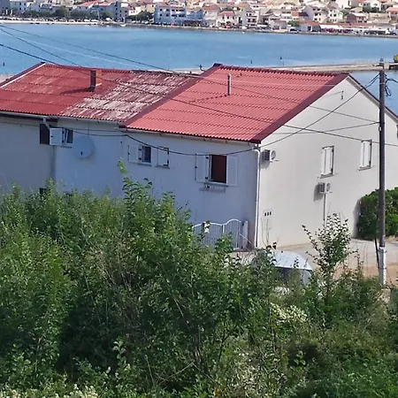 Modern With Sea View In Pag, 40 Sqm Pag Town