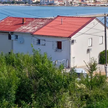 Modern With Sea View In Pag, 40 Sqm