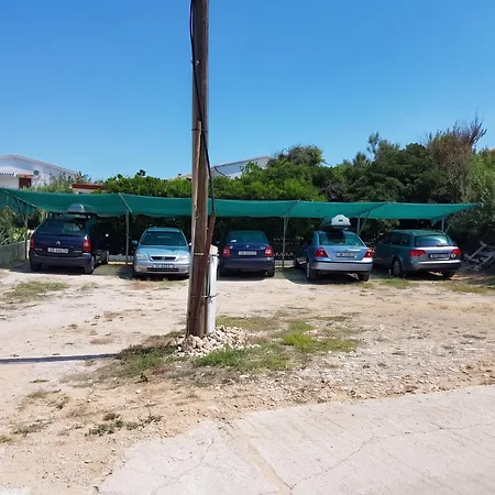 Modern With Sea View In Pag, 40 Sqm Pag Town