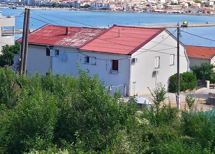 Lägenhet Modern With Sea View In Pag, 40 Sqm Pag Town
